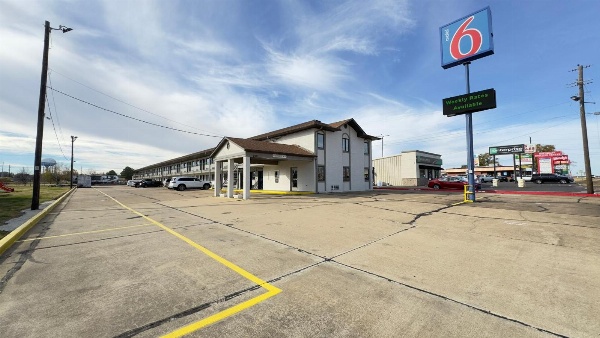 Motel 6-Dyersburg, TN image 30